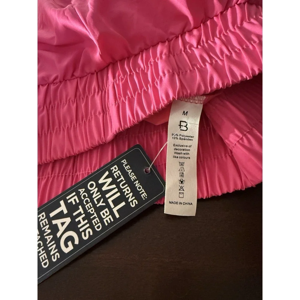 BMJL Pink Ruffle‎ High Waisted Shorts NWT Size M - Picture 2 of 2